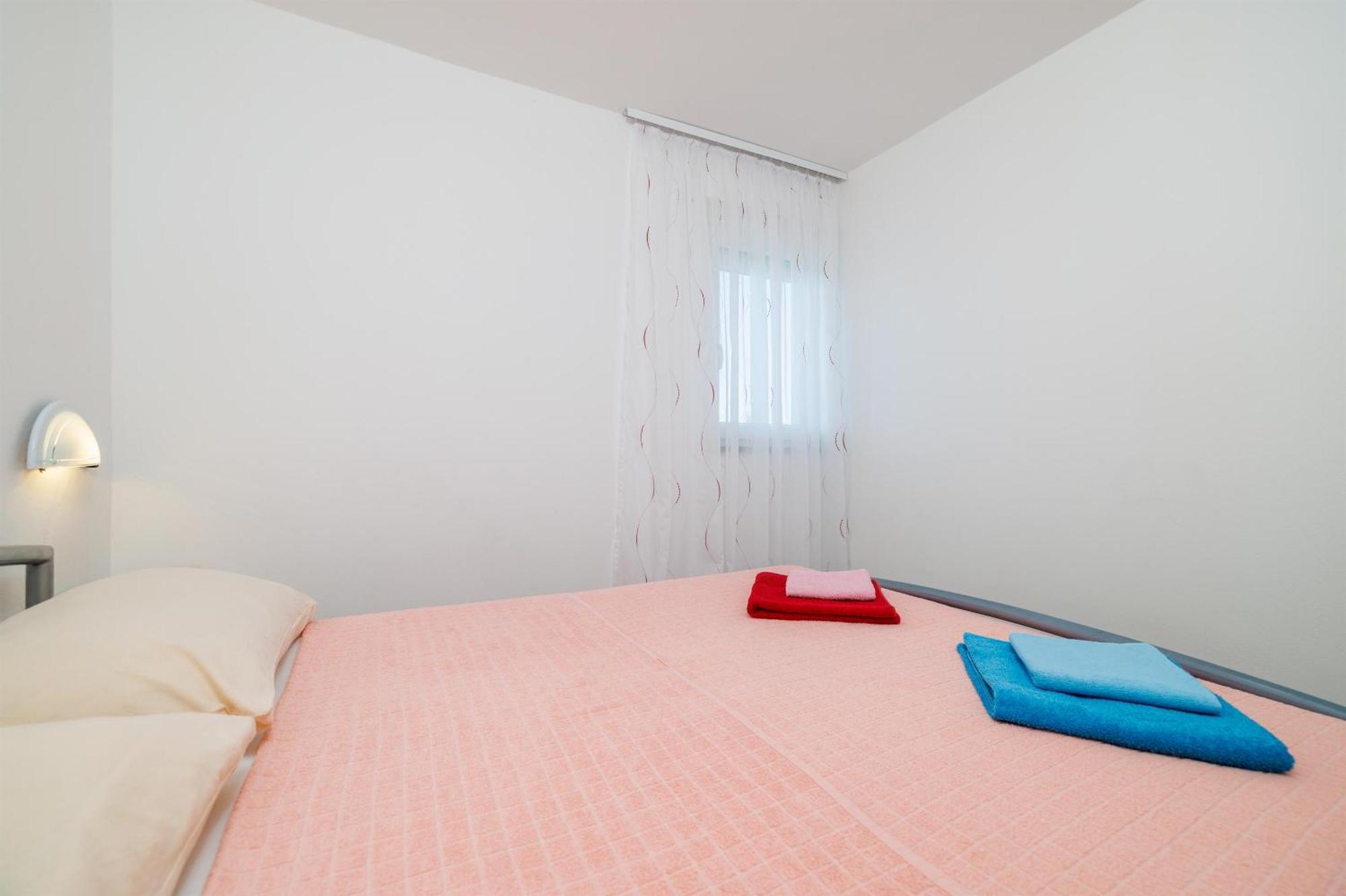 Apartments Pinty Jadranovo Exterior photo
