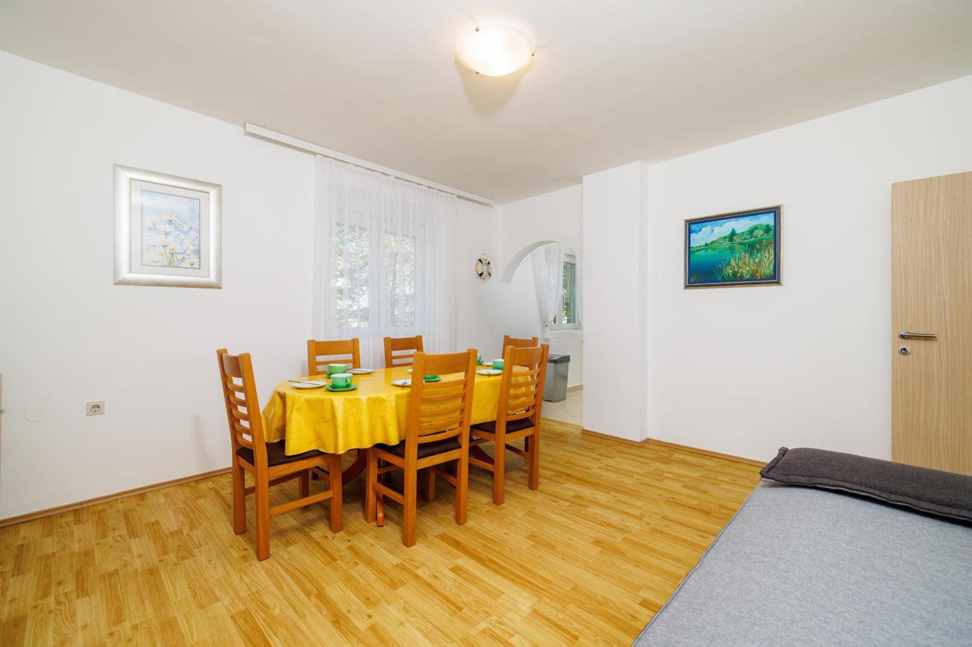 Apartments Pinty Jadranovo Exterior photo