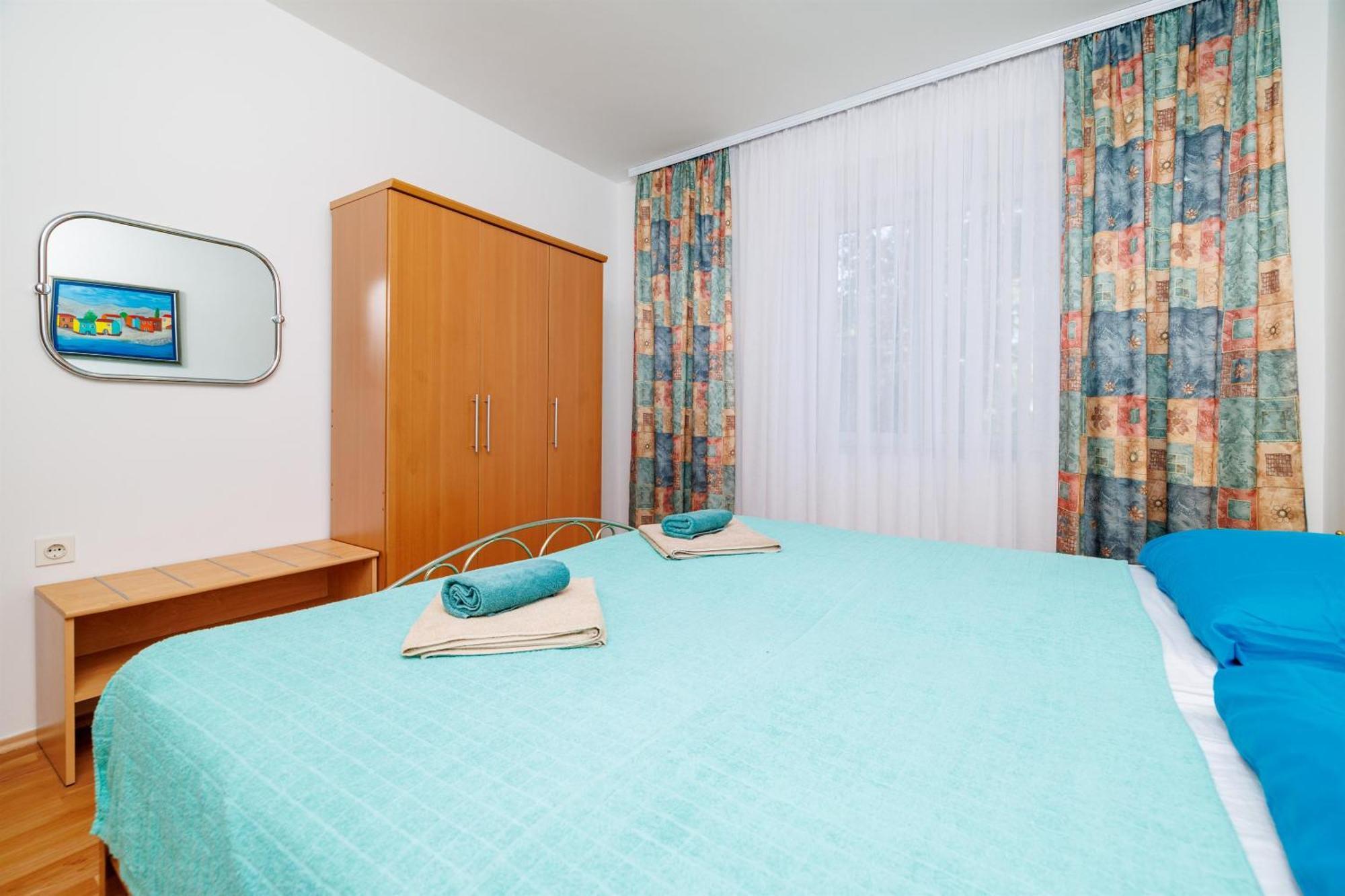 Apartments Pinty Jadranovo Exterior photo
